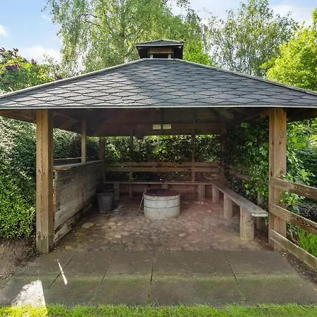 Maison Confortable À Augustenborg Avec Asserballeskov