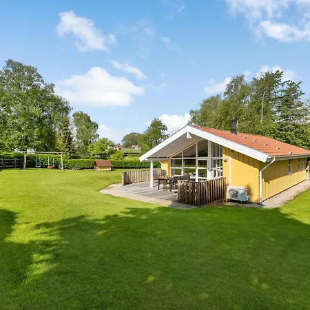 Maison Confortable À Augustenborg Avec * Asserballeskov